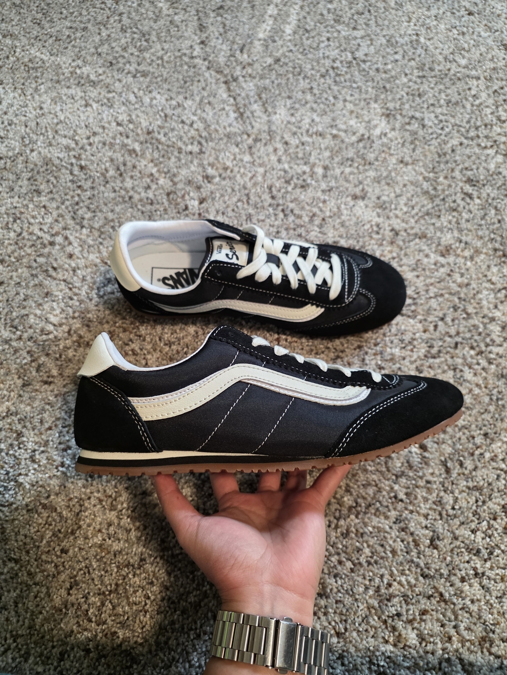 Vans Super Lowpro sneakers in the classic Black/White